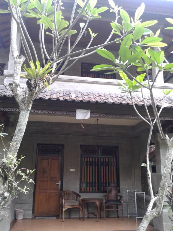 Dewi Ayu Accomodation Ubud  Exterior photo